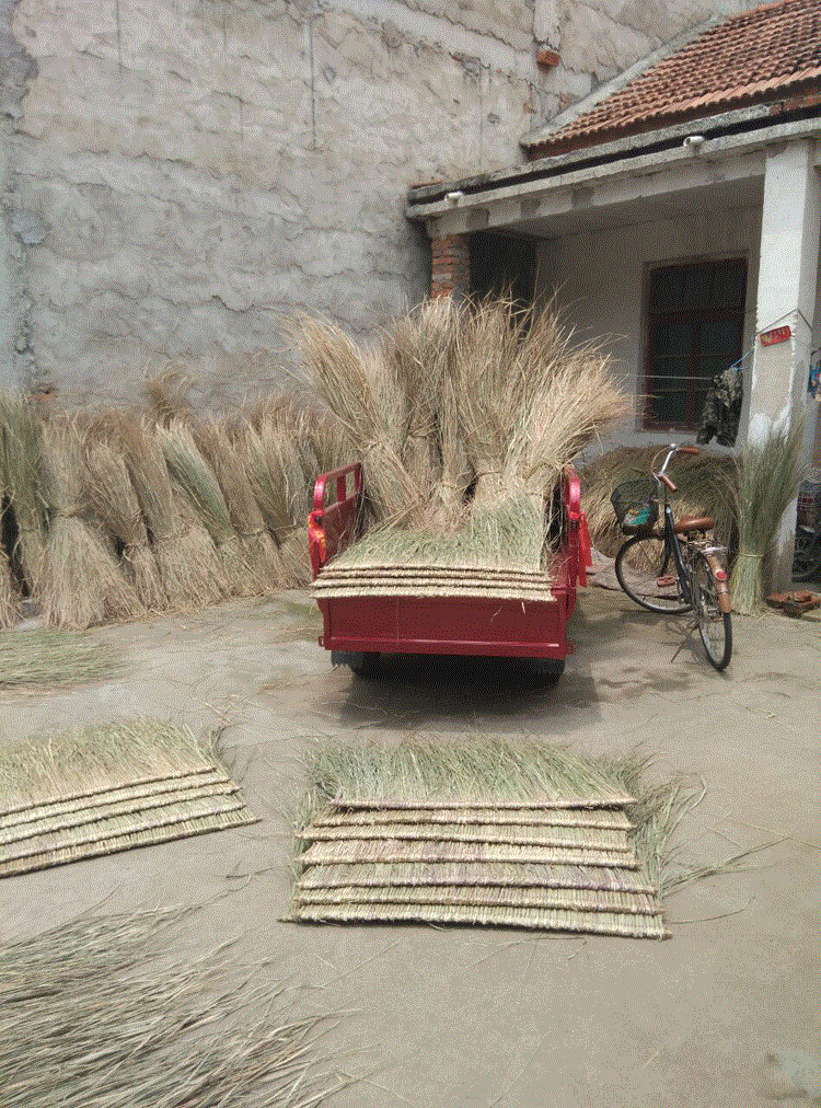 茅草屋顶毛草屋檐装饰古茅草瓦规格1米1米虎雀a