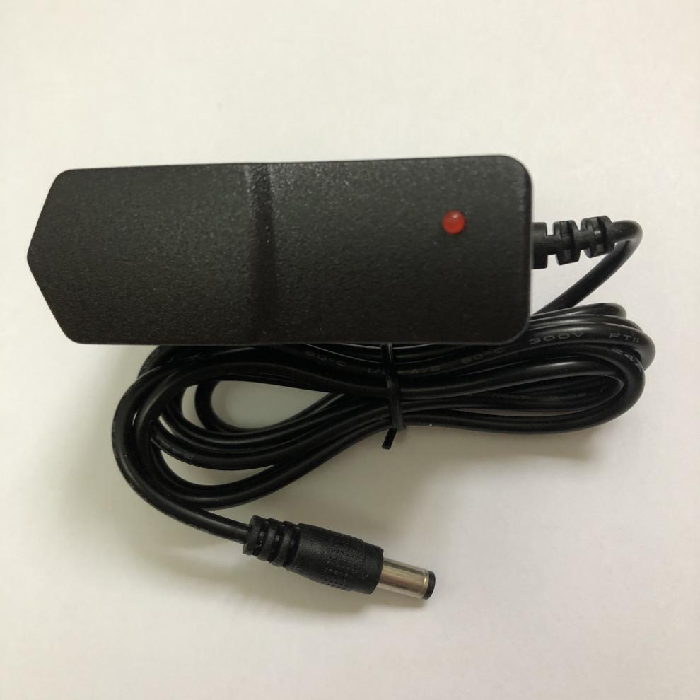 明视宝电源适配器3v1a直流充电器黑色