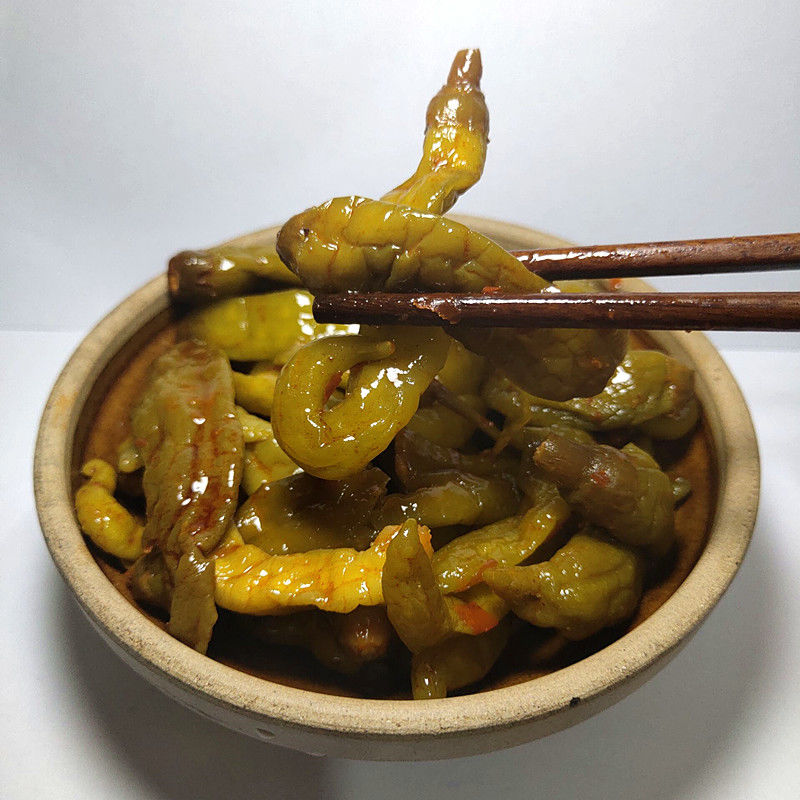 手工腌辣椒瓶装即食菜尖椒腌青椒腌菜椒麻辣菜小菜超辣下饭菜250克瓶