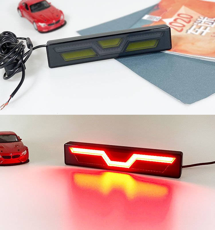 qefh汽车领航灯频闪通用刹车灯改装用品f1巡航灯防追尾警示灯防水飞翼