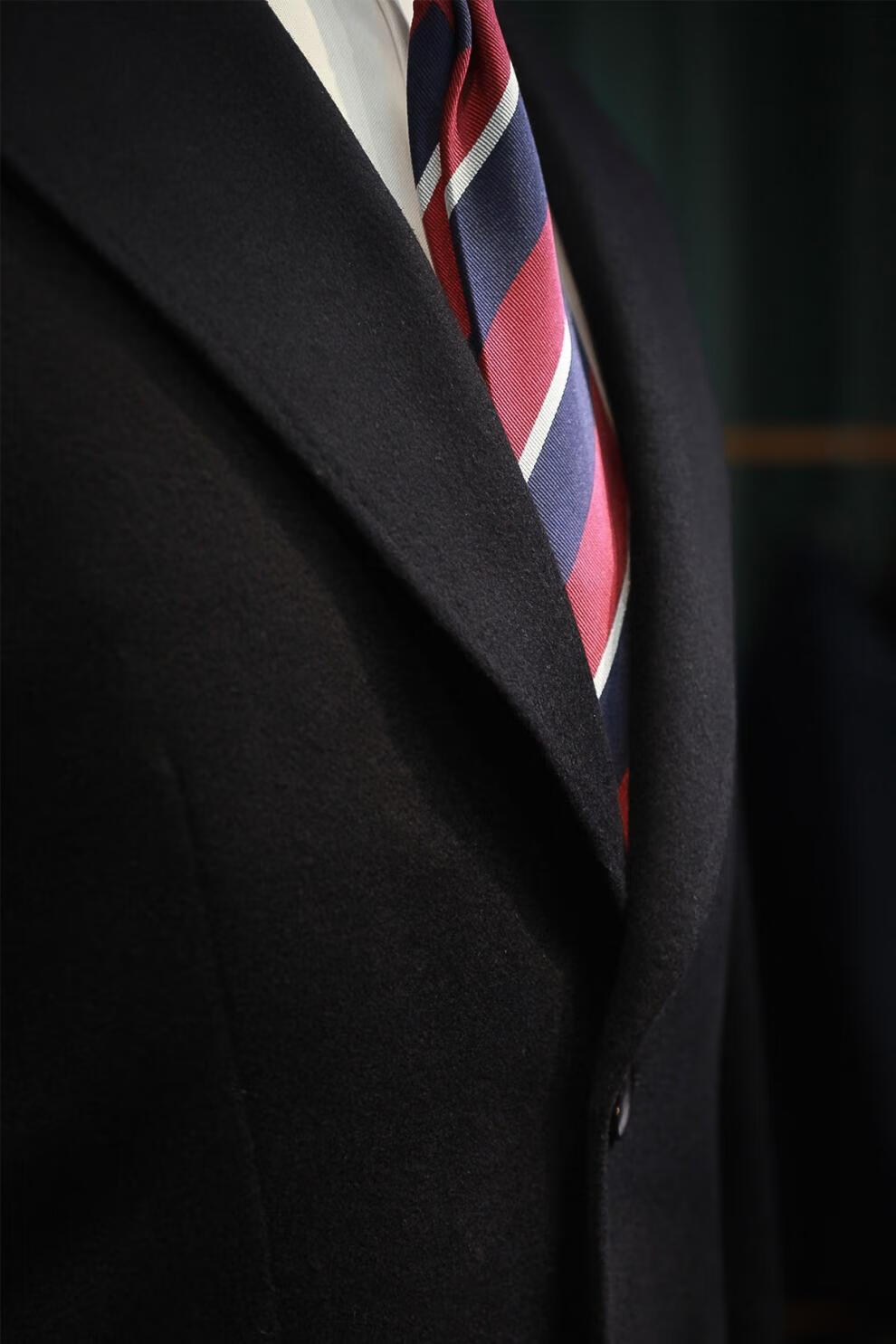 abdb1c75e380650d.jpg