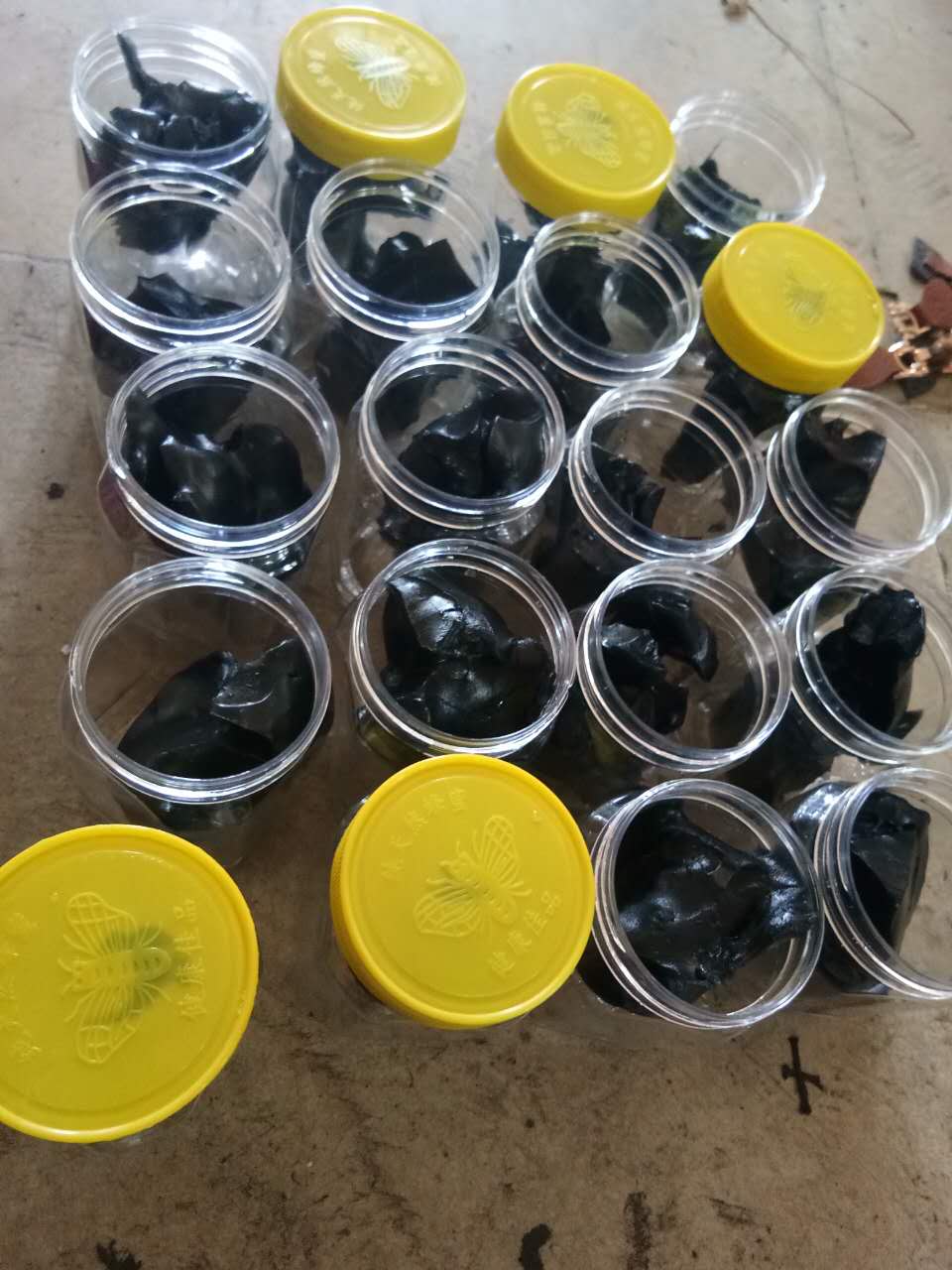 黑胶强力家用瓶装常温低温重复使用粘鼠板胶灭鼠黑胶灰胶