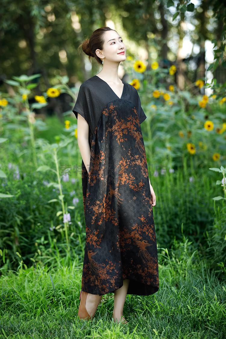 索特西女王轻奢花罗真丝香云纱连衣裙 女夏年轻款宽松显瘦v领长裙袍子