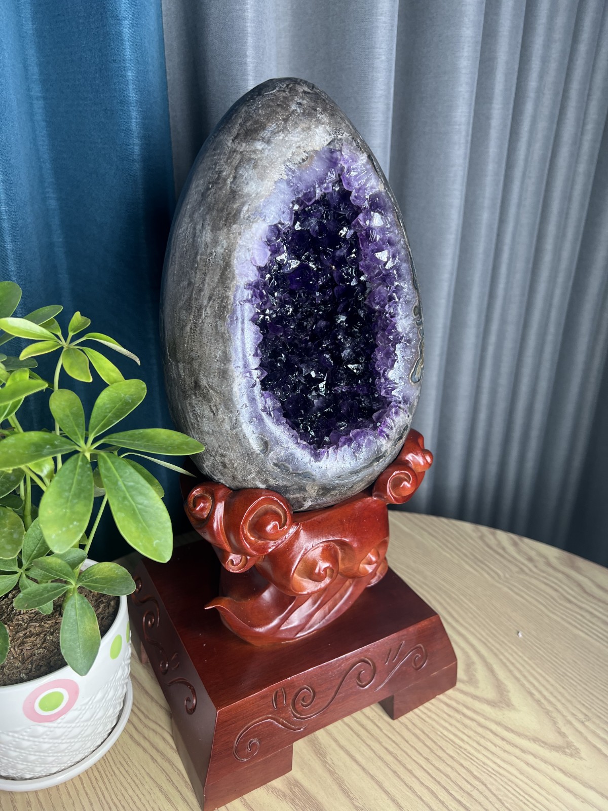 关辰乌拉圭天然紫水晶恐龙蛋天然紫晶洞摆件聚宝盆紫水晶洞原石紫晶