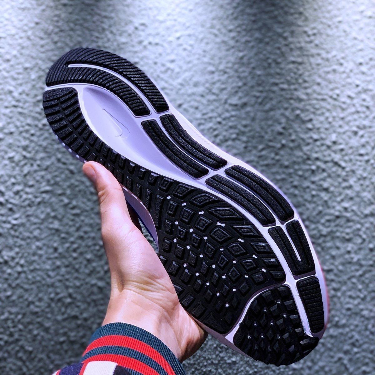 37登月37v2阴阳网面轻便透气男女运动鞋跑步鞋飞马37v2白酒红42