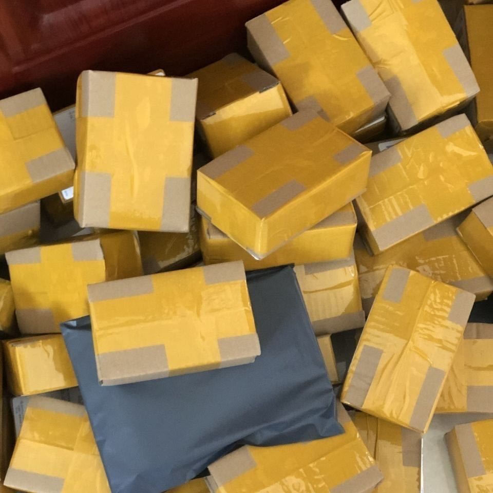 少儿创意网红幸运8个快递盒子盲盒红,包摸奖送福袋礼物 财运亨通