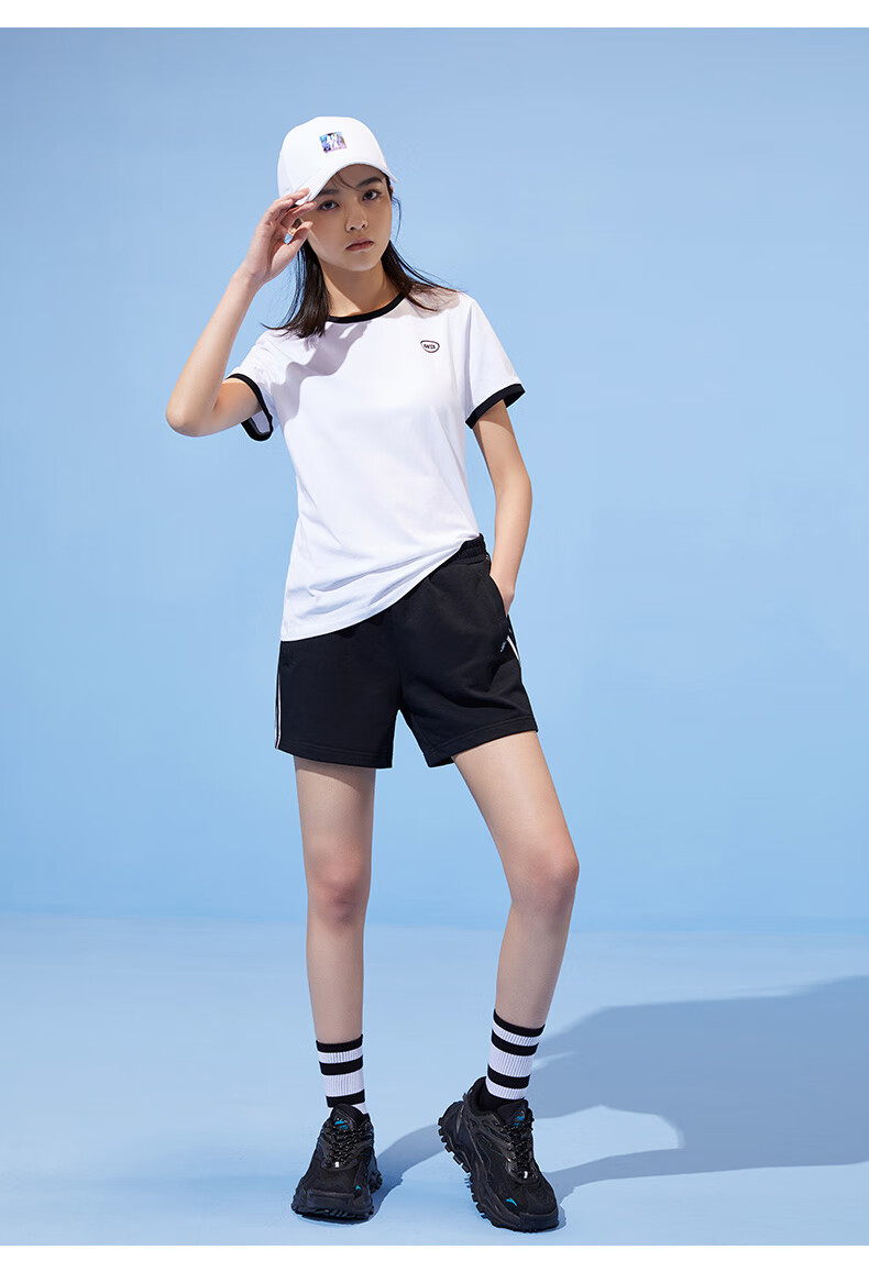 安踏anta官网运动套装女2022夏季新款透气跑步健身运动t恤短裤两件套