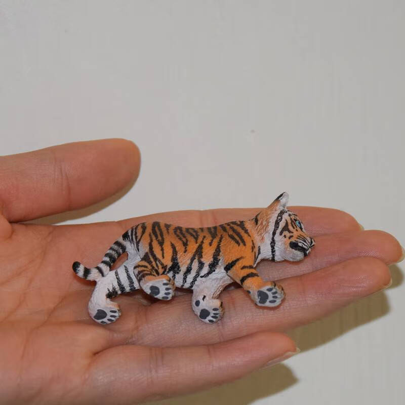 动物模型 犀牛 德国鳄鱼 牦牛大象北极熊 雪豹犀牛仿真动物模型儿童