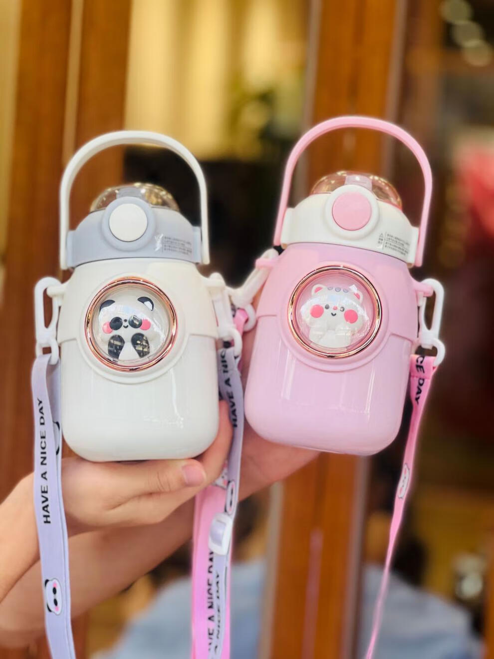 川刃 可爱软萌太空舱保温杯316不锈钢斜跨便携大肚杯学生款高颜值 ch