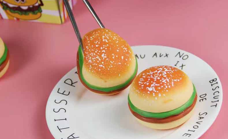 迷铭乐解压汉堡包发泄球仿真假食物网红整蛊玩具手捏捏乐学生减压软