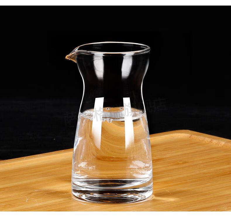 白酒量酒器酒杯白酒倒酒壶红酒醒酒器家用公道杯量酒器带刻度小号玻璃