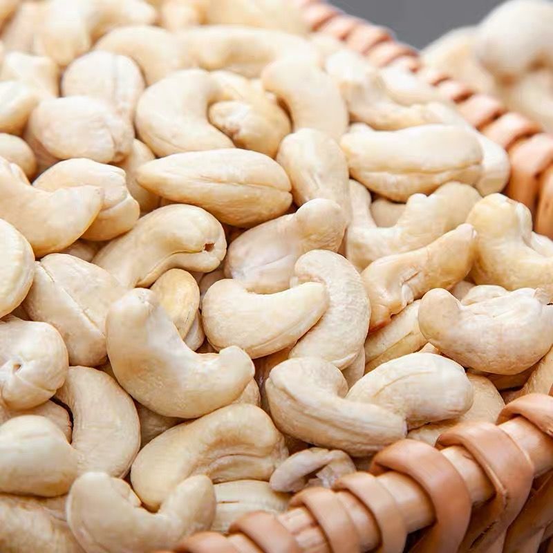 每日坚果零食炭烧腰果批发原味熟腰果盐焗袋装罐装休闲干果仁原味腰果