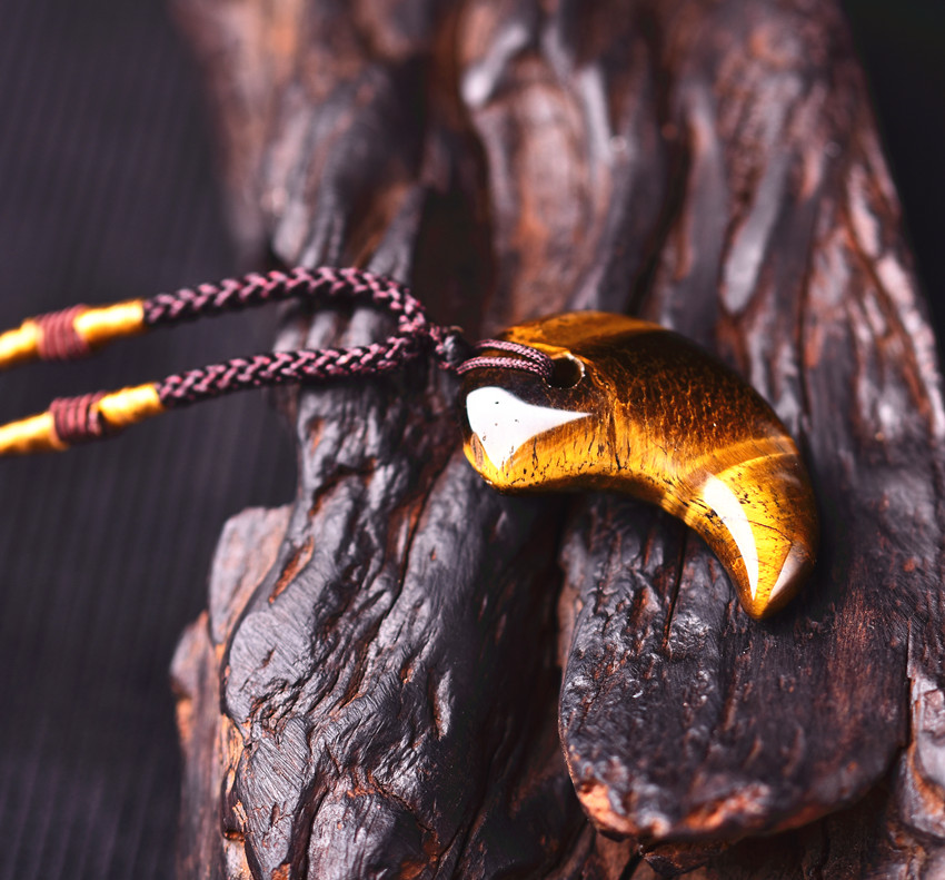 昂比熊新品红黑玛瑙勾玉吊坠男女款项链太极阴阳鱼挂坠饰品黑曜石