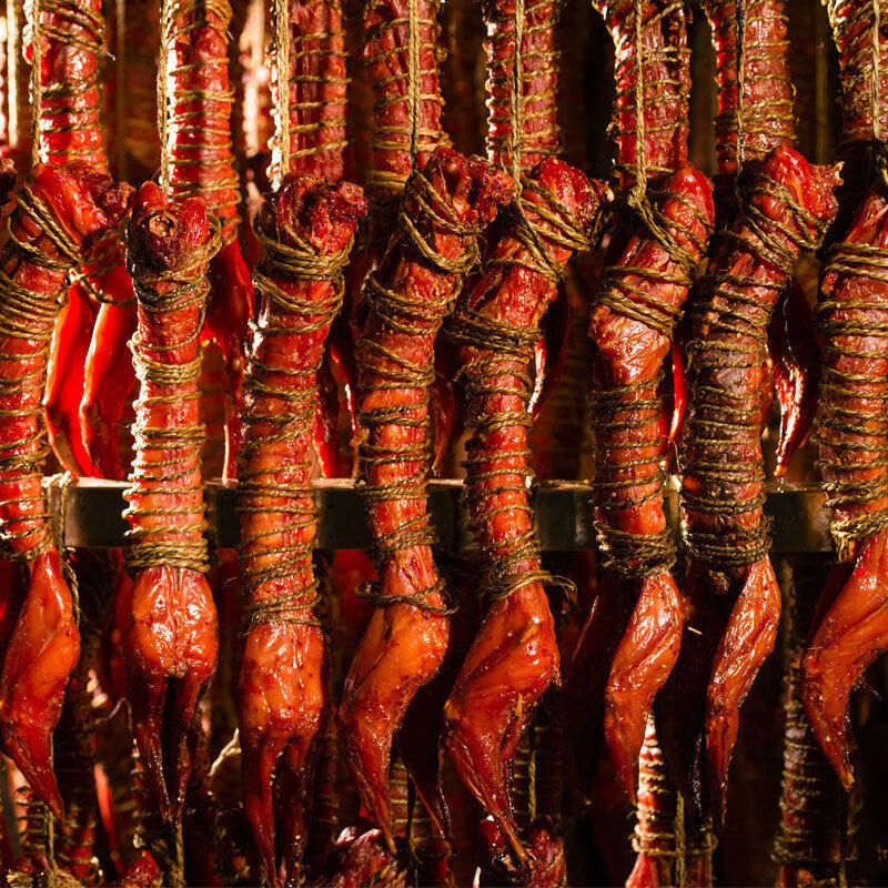 500g四川正宗本土特产广汉麻辣五香椒香缠丝兔风干兔子肉整只特色美食