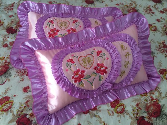 汇德能绣花枕头套一对大红色结婚庆枕套丝绸夹棉花边荷叶边鸳鸯喜庆