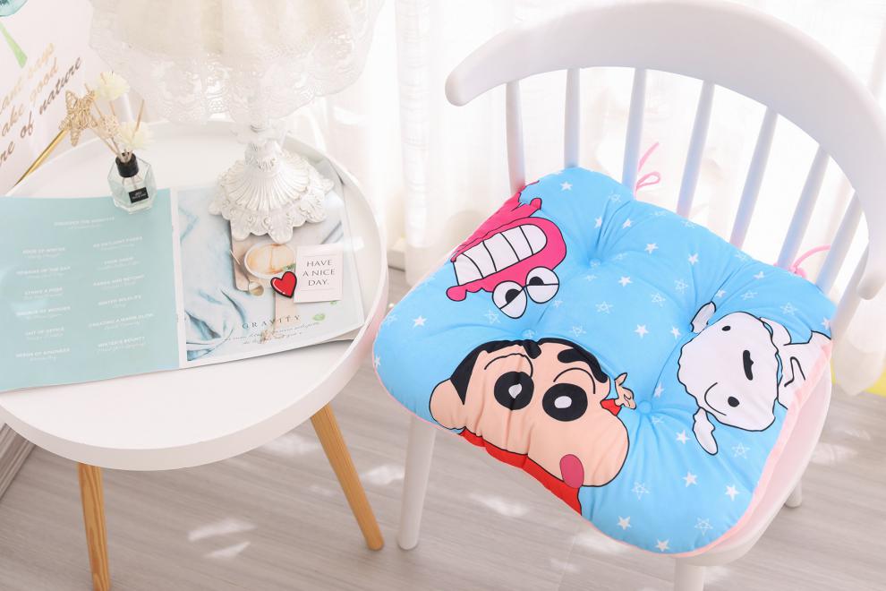 可爱卡通蜡笔小新坐垫可爱卡通蜡笔小新坐垫加厚屁股垫子餐椅垫学生