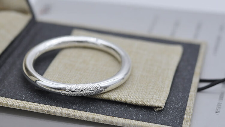 绾夫人古法999足银手镯手工镯子女款实心传承简约闭口圆棍手环60克银