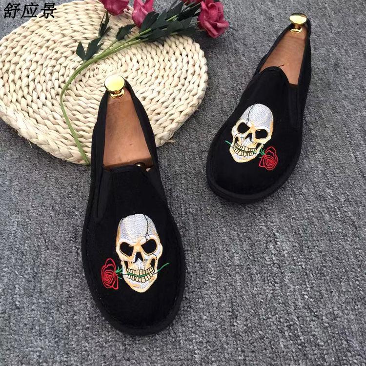 布鞋男手工精神小伙豆豆鞋社会人帆布鞋刺绣懒人休闲板鞋子逆天改命38