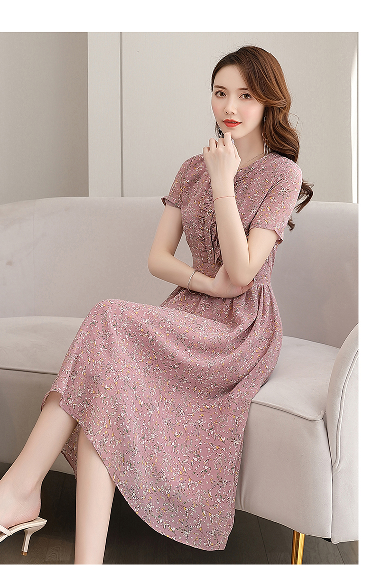 品牌高档女装2021夏天裙子碎花中年妈妈显瘦雪纺连衣裙夏季新款气质