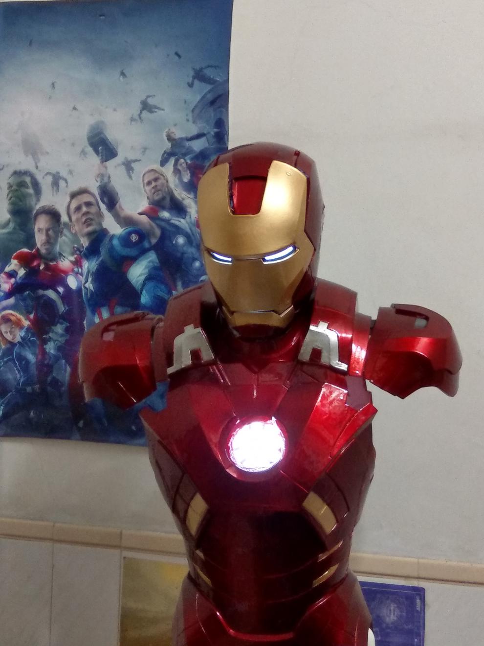 漫威定制儿童小孩版1/1马克mk7钢铁侠战甲盔甲可穿戴全身真人贾维斯