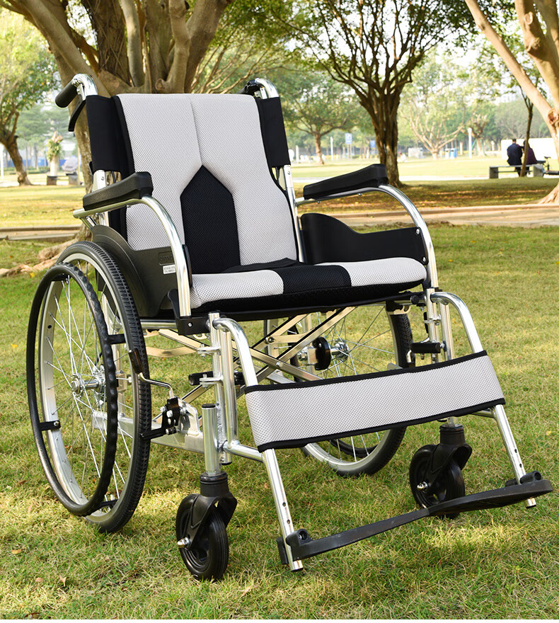 日本一期一会老人轮椅铝合金加宽加大坐宽48cm胖人用kc2升级款实心胎