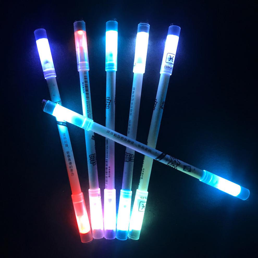 网红同款星座转转笔发光学生初学荧光折叠防摔樱花便宜磁铁笔水瓶座3