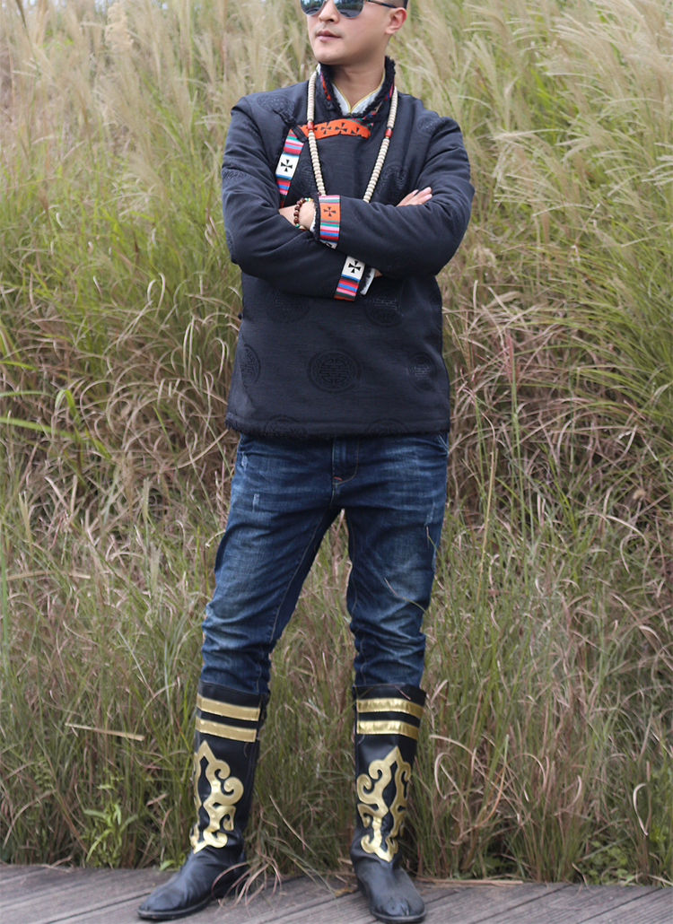 西木柒男装旗舰店商品编号:10062946741839商品名称:西木柒藏族衣服男