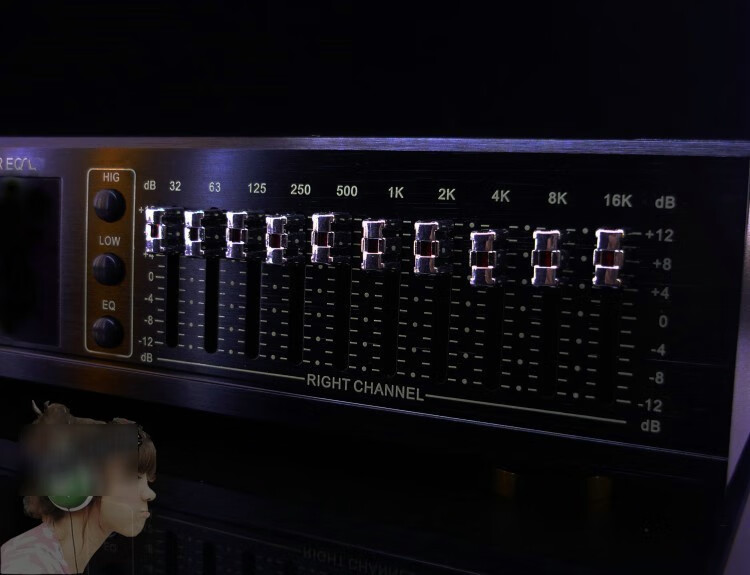 65均衡器双10段立体声 高中低音调节hifi发烧家用eq均衡调音器 金色