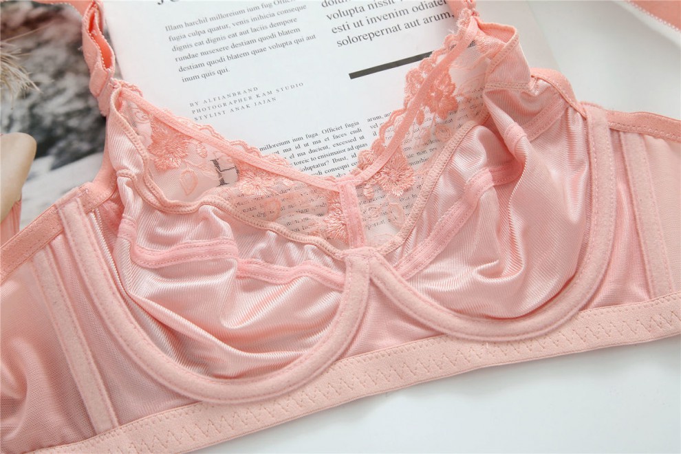 款大码文胸胖mm大胸显小全罩杯无海绵光面收副乳内衣女灰色75f