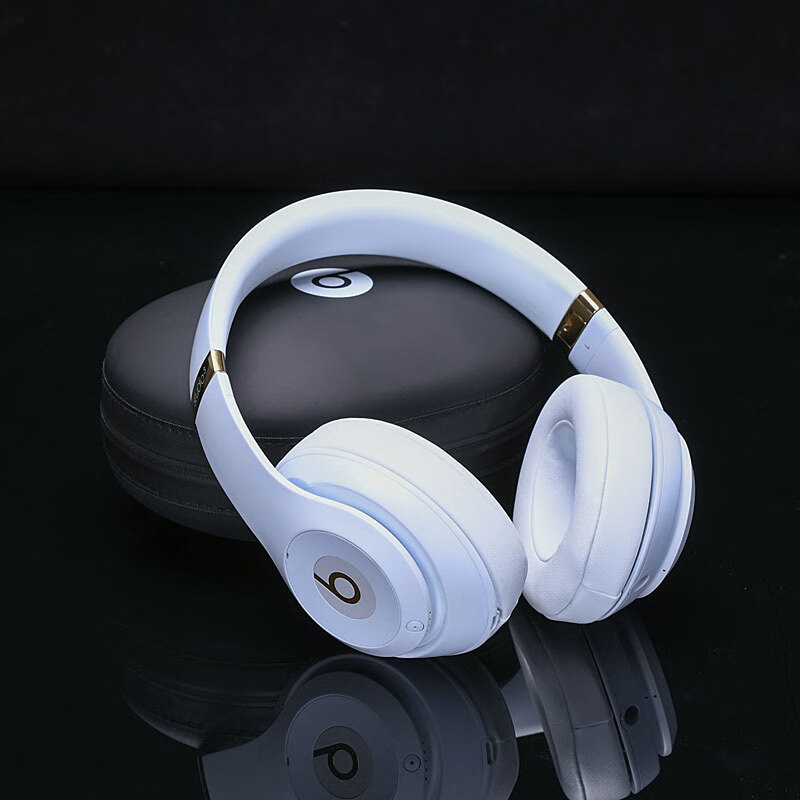 beatsstudio3wireless录音师头戴式无线蓝牙护耳带麦运动b耳机蓝色