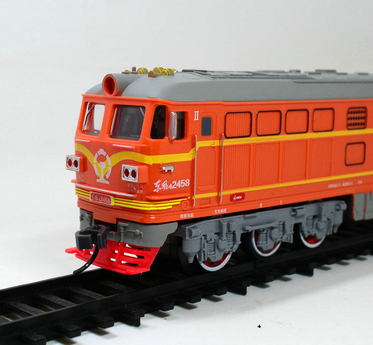 儿童仿真电动轨道火车模型玩具小火车绿皮火车东风4b内燃机火车头绿皮