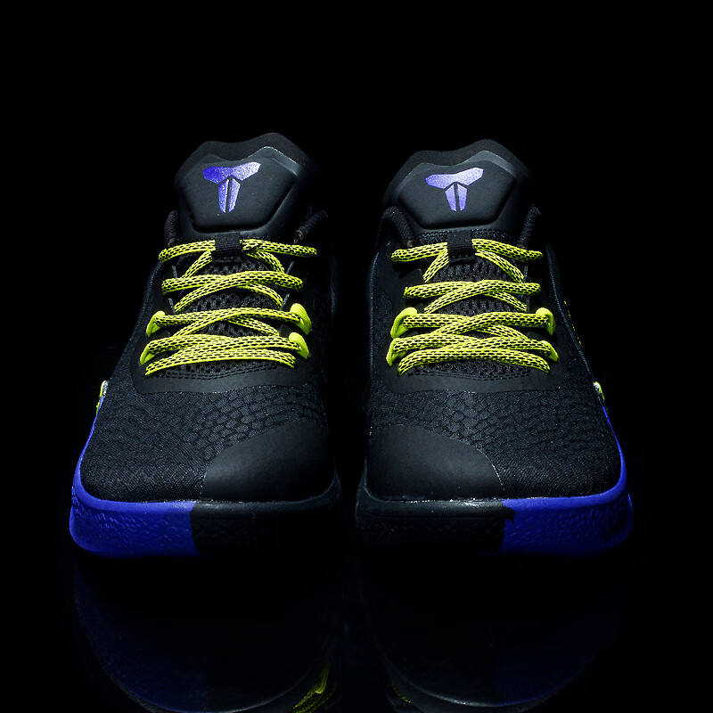 耐尅联名男鞋篮球鞋男黑曼巴精神二代限量版毒液低帮运动鞋12 曼巴2