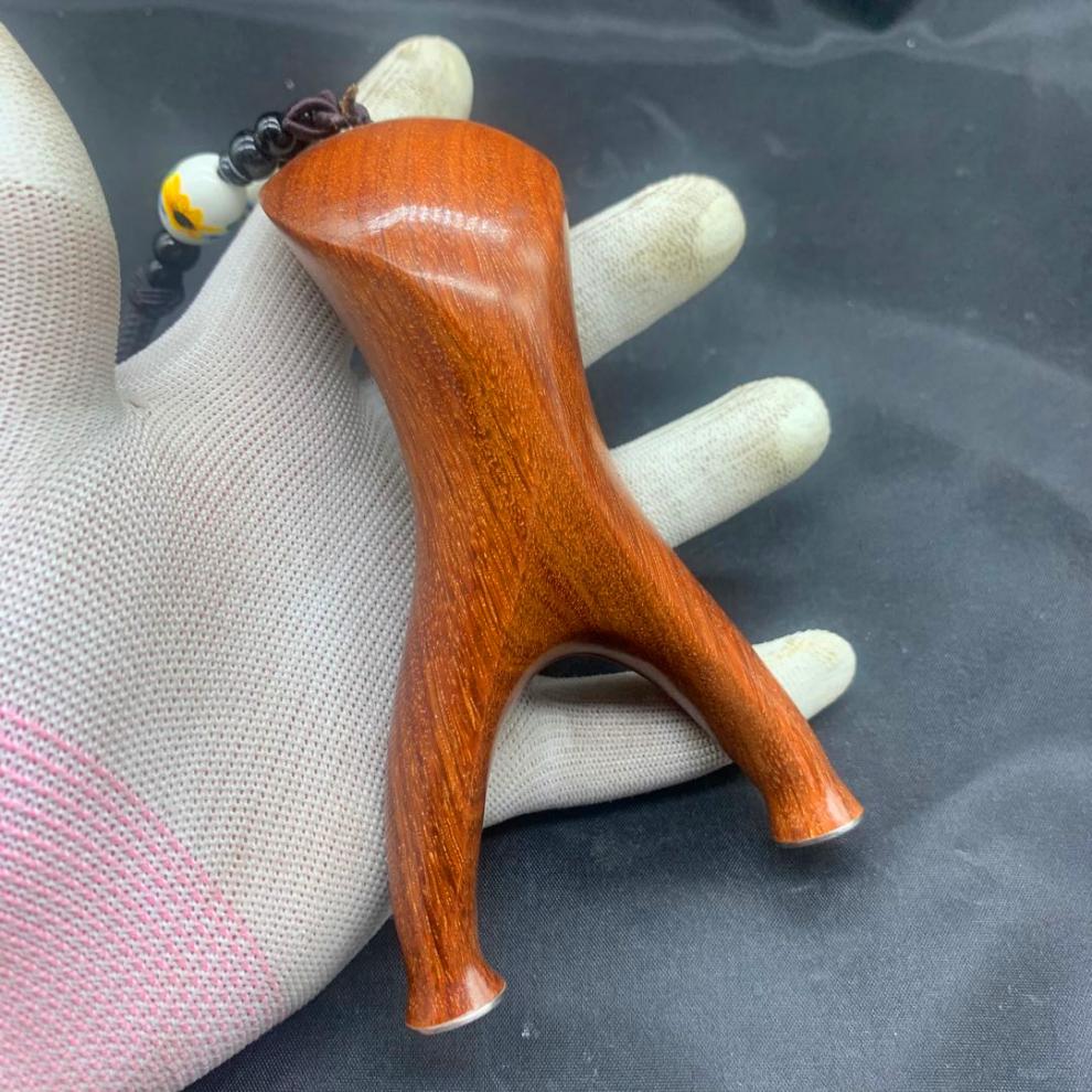 高质感细磨竞技强力弹弓龙鳞实木眼镜蛇弹弓竞技个性异形小扁皮反曲弹