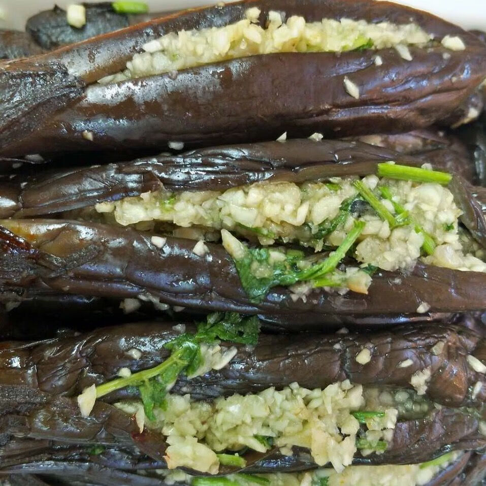 东北特产美食蒜茄子下饭菜农户自制咸菜500g袋真空包装一斤