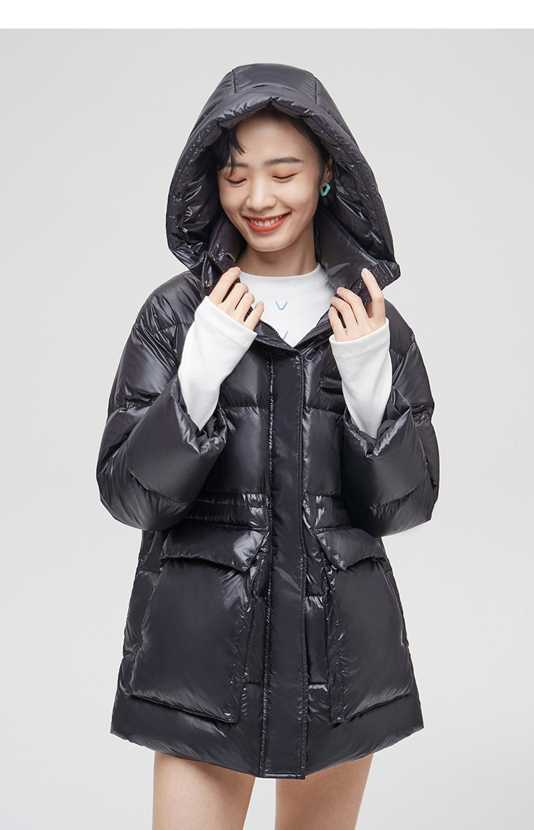 艾莱依短款羽绒服女2021年新款白鸭绒反季亮面时尚外套冬玻璃蓝15580