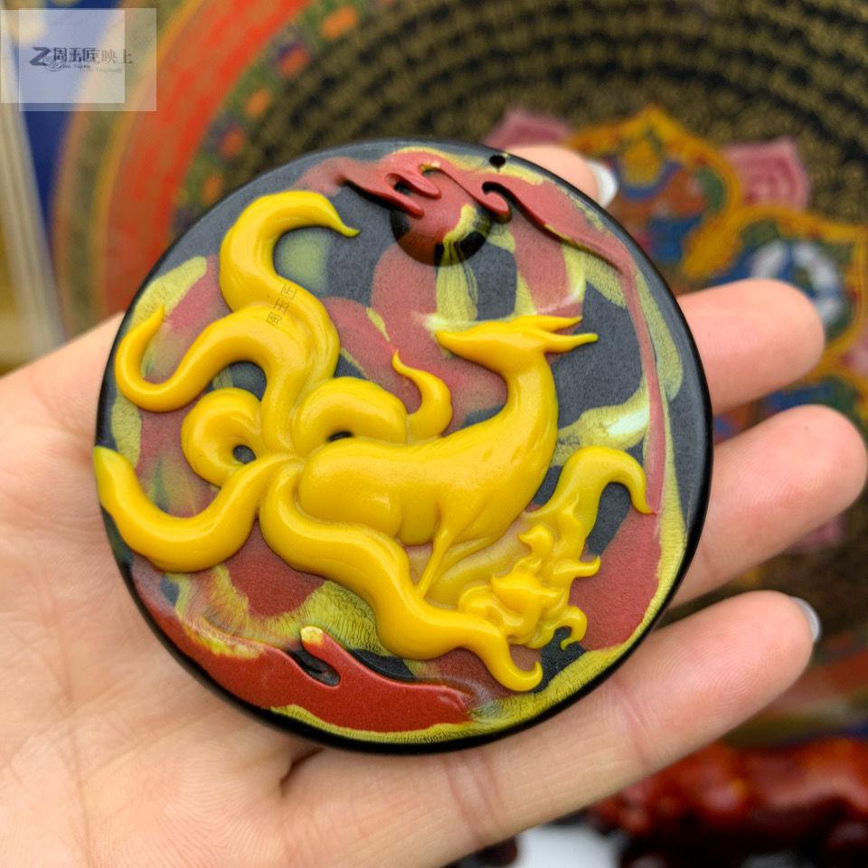 龙涎香吊坠行走的香水九尾套链尺寸直径665mm厚124mm周玉匠九尾吊坠配