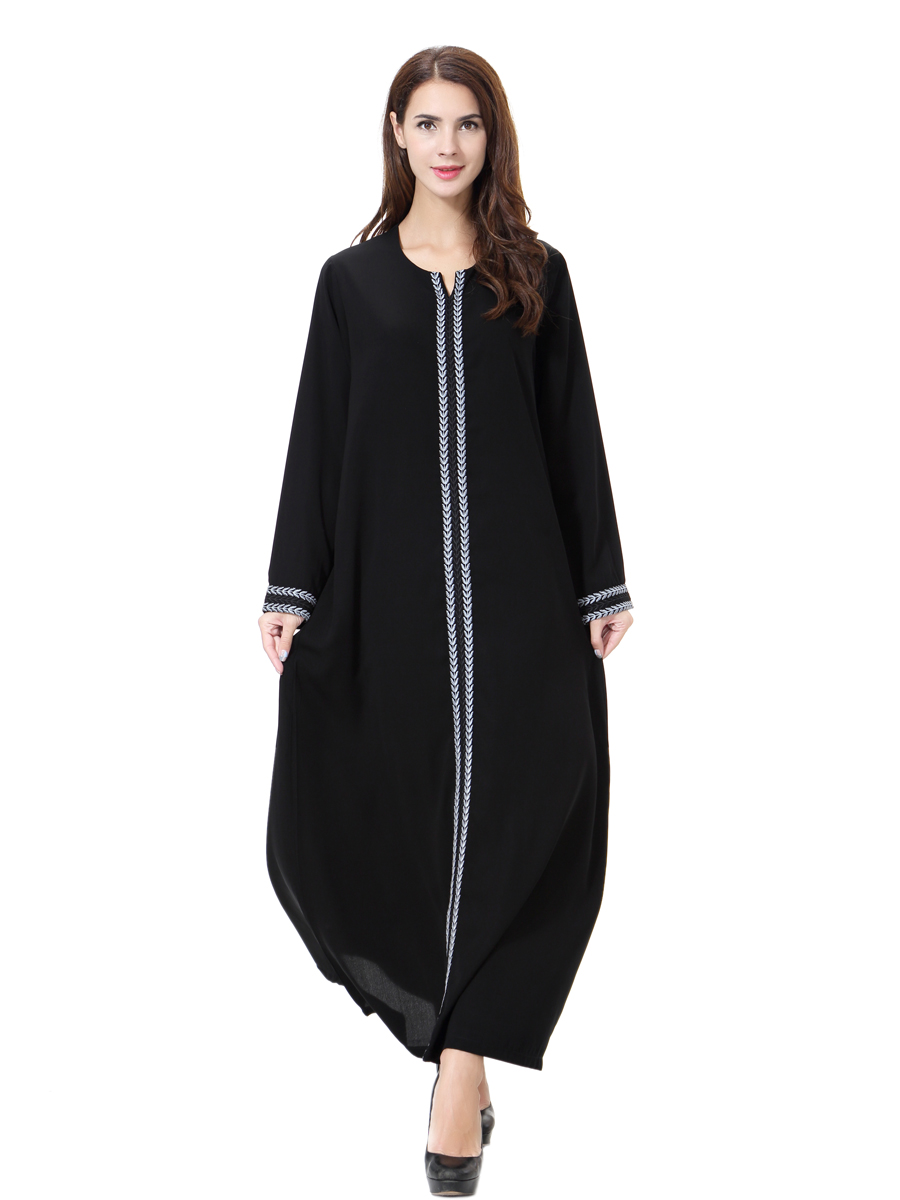沙特阿拉伯服装新款女士少数民族服大码长袍绣花长裙修身棉 灰色 s