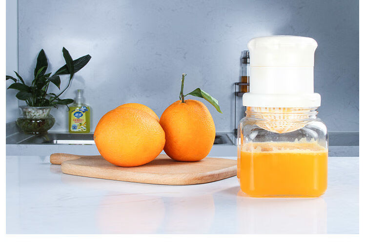 手动榨汁机家用榨汁神器手动水果压汁器简易便携榨橙子柠檬挤橙汁400