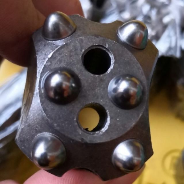 开宇钻头普兰卡钻头球齿冷压风钻头打桩隧道钻头一字钎具矿山梅花40七