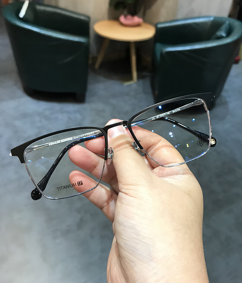 名逸眼镜框纯钛超轻眼镜架男女大框大脸加宽平光潮防蓝光装饰护目设计