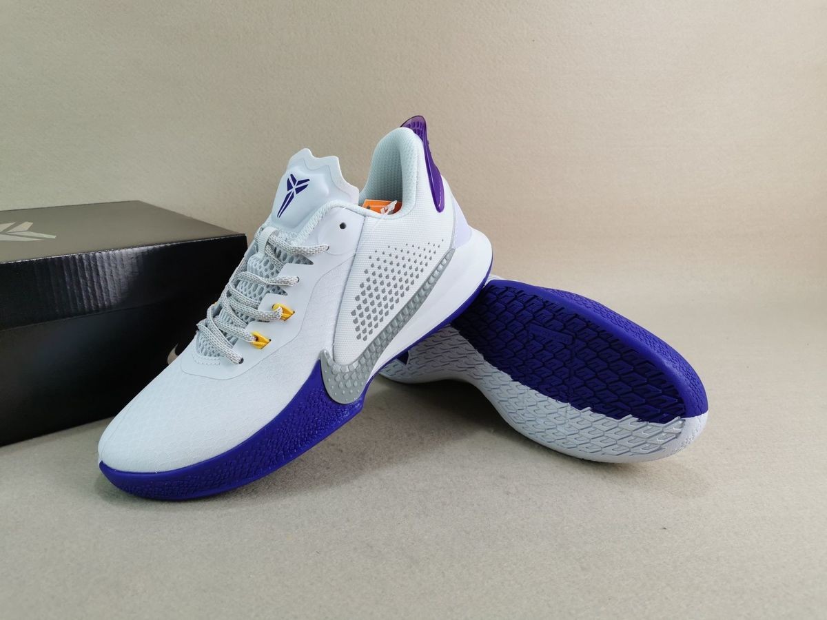 支持国货安踏mambafuryep科比曼巴6代湖人曼巴实战透气篮球鞋