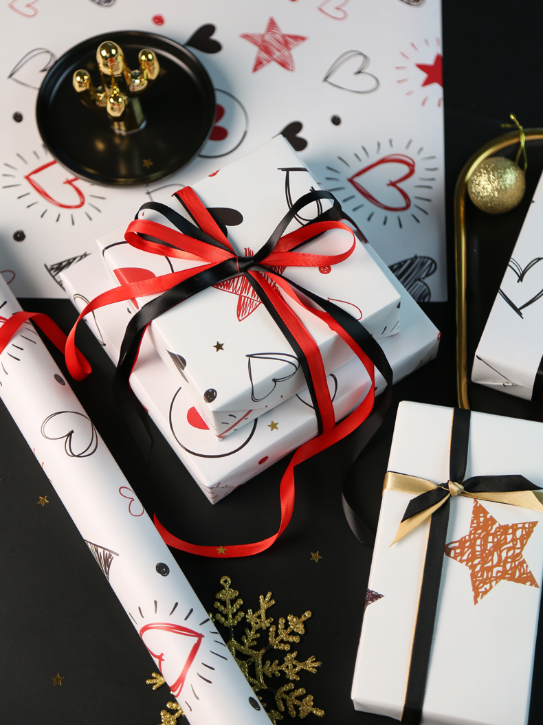 五角星爱心款ins风包装纸礼物自粘手工生日礼物包装纸儿童礼物包装