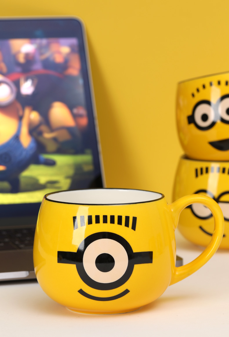 咖啡杯套装小黄人水杯马克杯正版咖啡杯陶瓷早餐带盖勺情侣杯子卡通