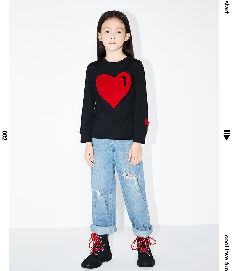 littlemoco童装春装新款儿童长袖t恤圆领上衣男女童爱心打底衫 本白色