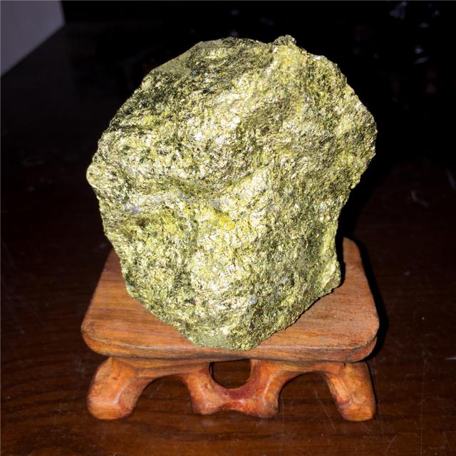 2022新款天然黄金矿石奇石观赏石头风水原石办公室客厅鱼缸摆件