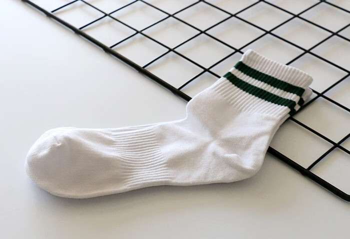 碧紫春夏秋季二道杠条纹运动袜子中筒袜男袜学院风休闲袜个性潮薄款cy