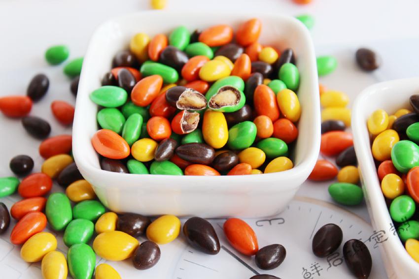 瓜子仁巧克力彩色袋装巧克力豆装饰婚庆巧克力 500克*1罐