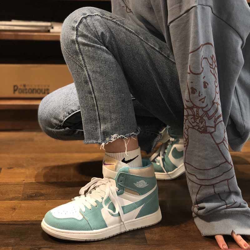 aj篮球鞋女鞋高帮学生鞋板鞋潮流aj绿休闲鞋空军一号aj熊猫色43收藏送