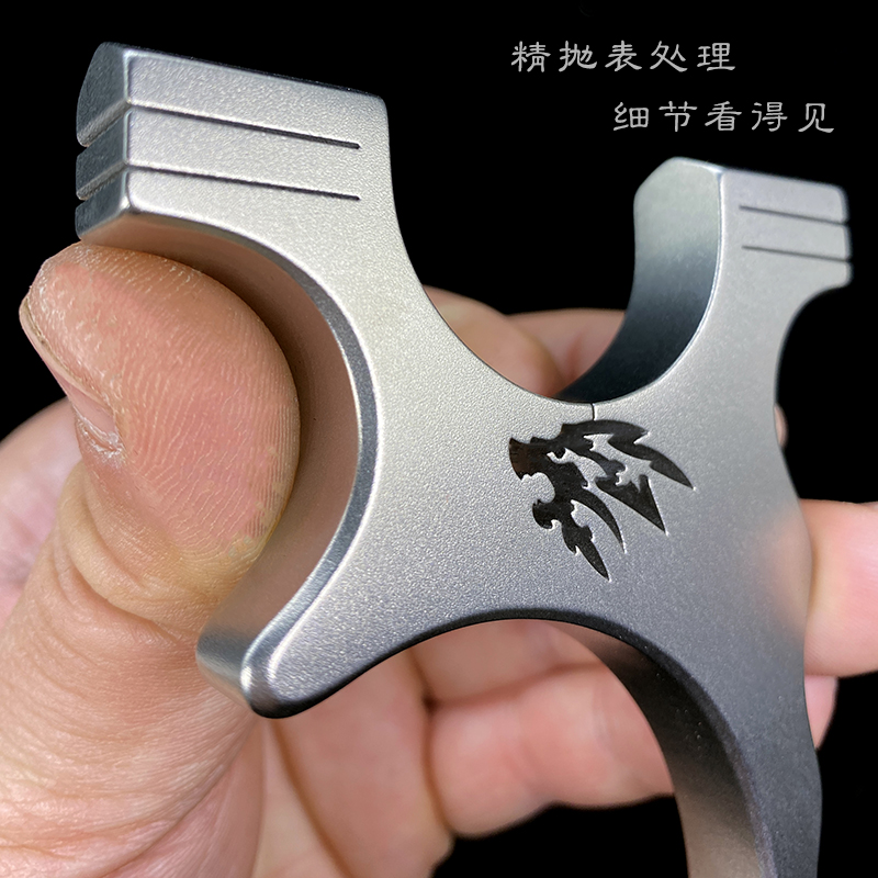 崛适卡缝弹弓不锈钢歪把子夹片扁皮弹弓小弓门迷你便携口袋弾弓线切割