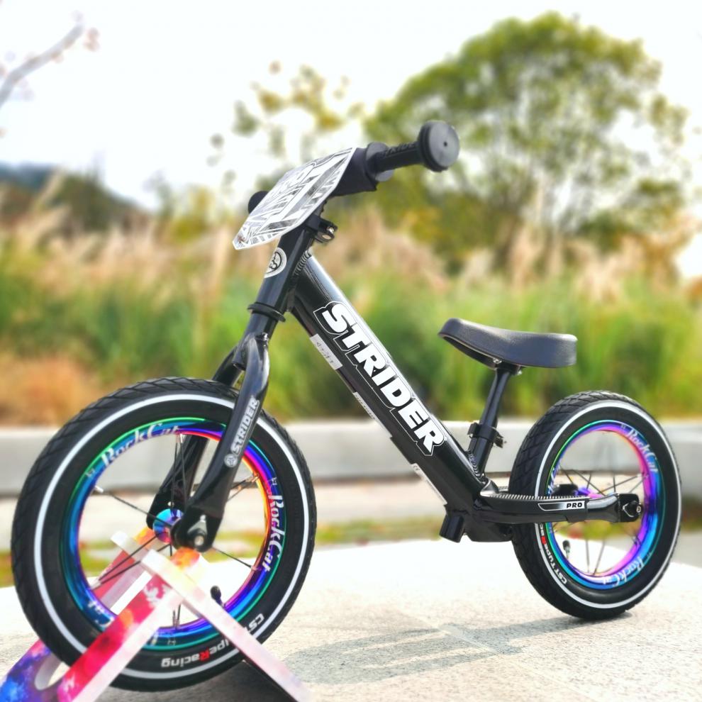 2022新款strider pro翡翠绿儿童平衡车滑步车12寸初学小龄改装超轻铝